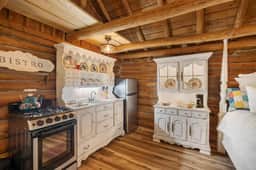 Happy Hound | Cozy Log Cabin + Porch Views - Image 5